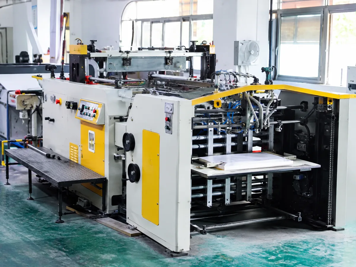 Automatic Hot Foil Stamping Machine at Crown Win, Dongguan